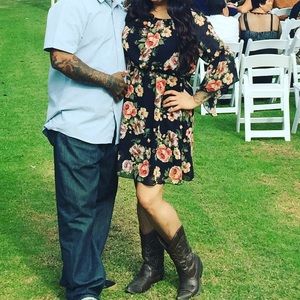 Off the shoulder flower dress.